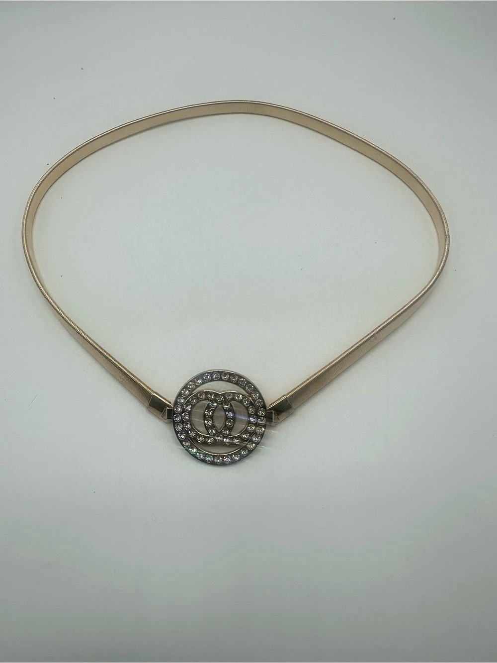 Gold-Tone Interlocking Circle Necklace Like New